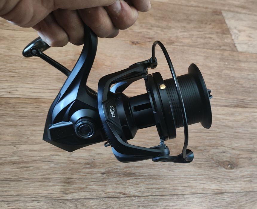 Катушка карповая. Новая.