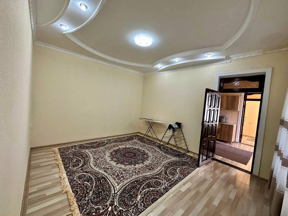 Продается под гостиницу