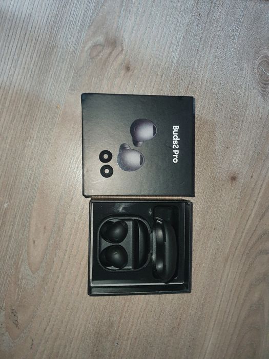 Срочно продаю galaxy buds 2 pro