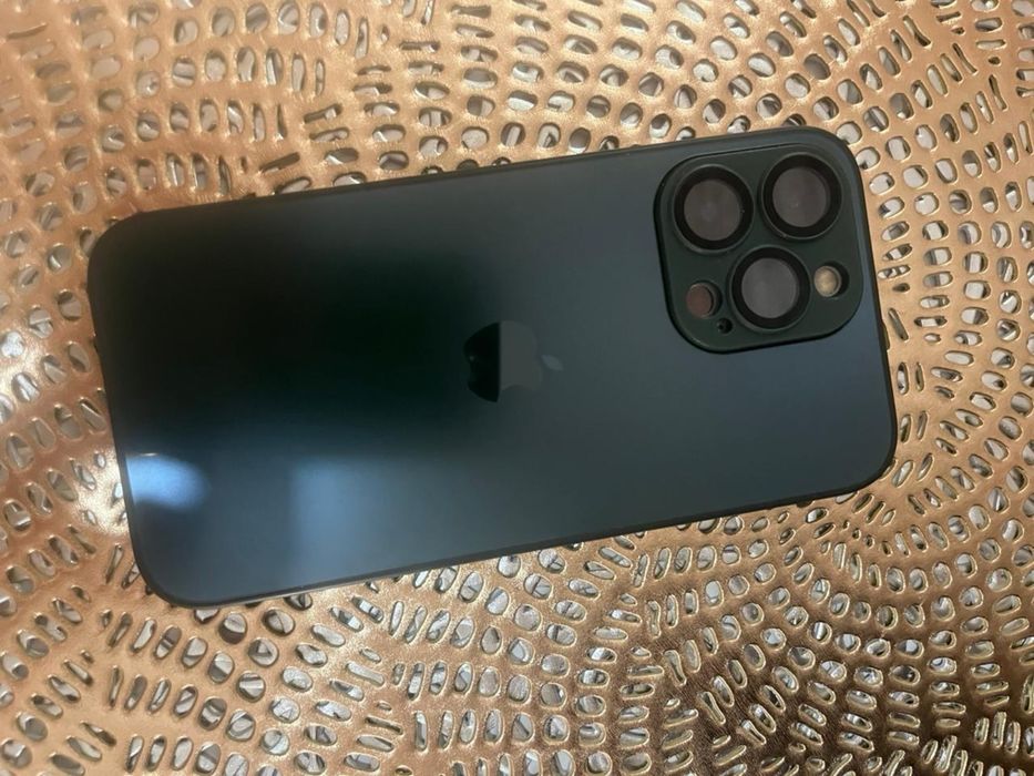 Продается iphone 13 pro! Обмен не интересует!