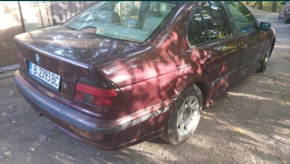 На части: BMW E39 525TDS