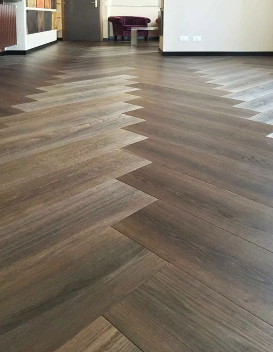 Настил ламината кварцвенила