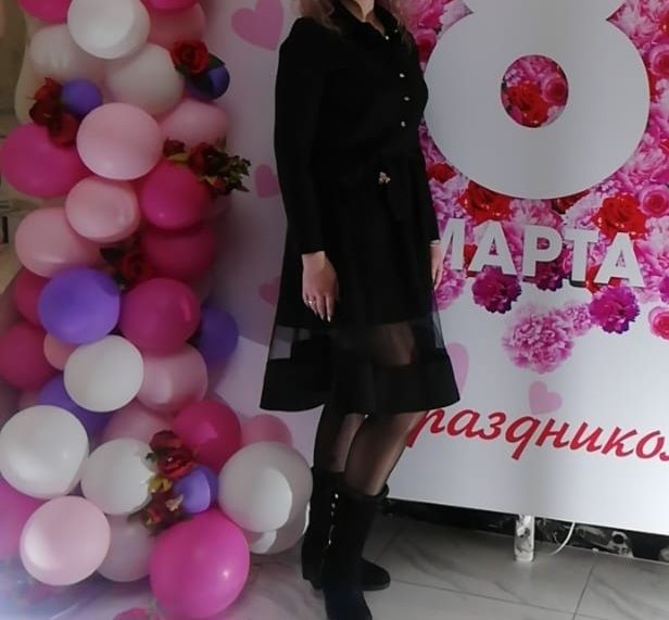 Продам платье состояние хорошее