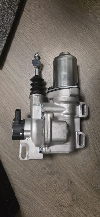 Актуатор за съединител съвместим с Toyota Auris, Corolla, Verso, Yaris