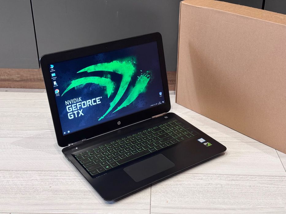 GTX 1050 Ti 4 GB / i5 8300H / 15.6 FullHD / Bang & Olufsen / HP Gaming