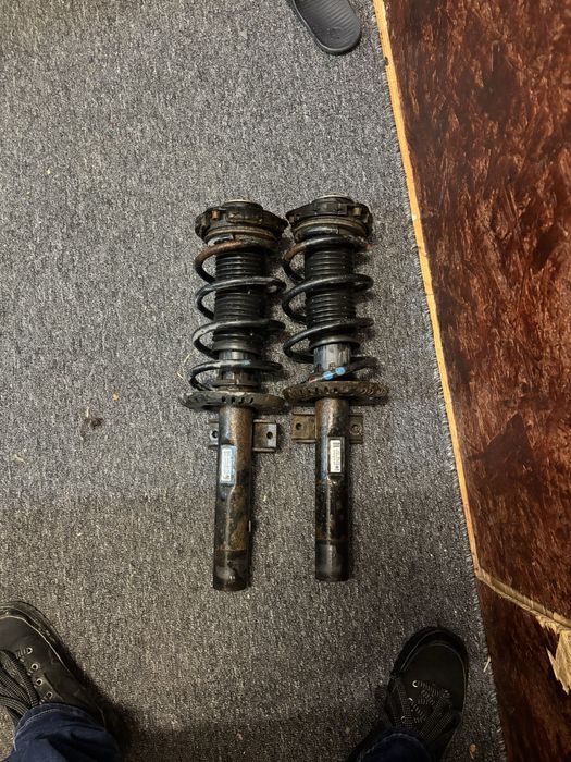 Vand 1pereche set telescoape cu arcuri !