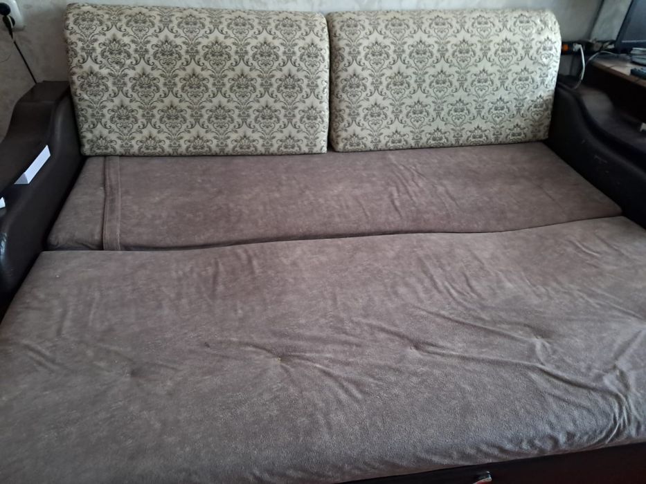 Продам диван, в хорошем состоянии