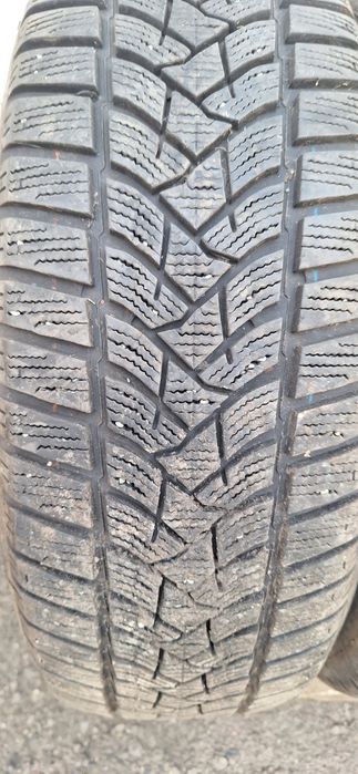 8.3mm! 205 60 16 Dunlop winter sport 5