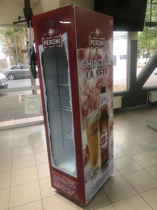Vitrina slim bauturi racoritoare