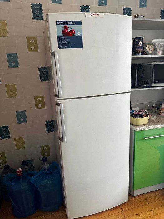 Холодильник BOSCH