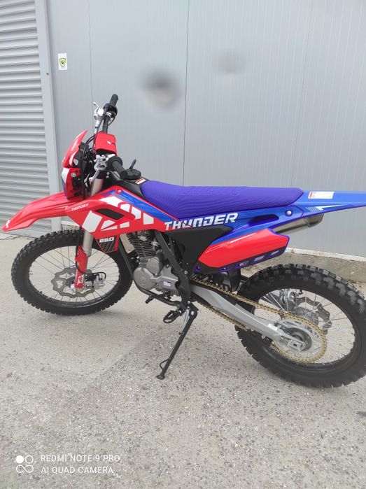 Кросов Мотор 250 кубика Thunder Storm MX-F 250 Enduro Ел старт +лед фар