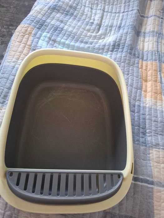 Лоток для котёнка