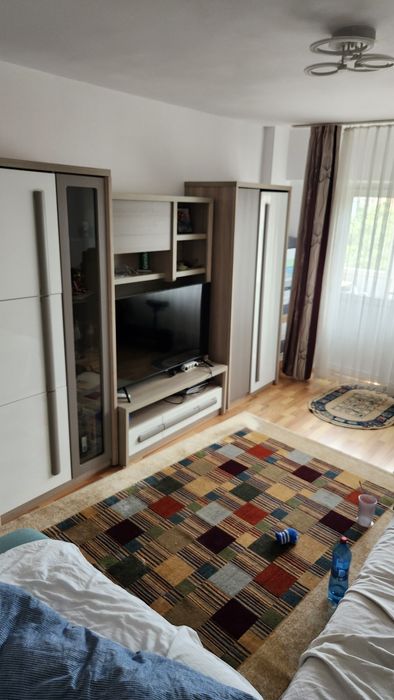 Vând apartament 2 camere