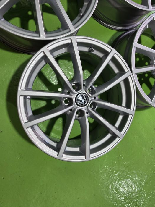 17 5x112 Vw Passat Tiguan Touran Caddy Golf 5х112