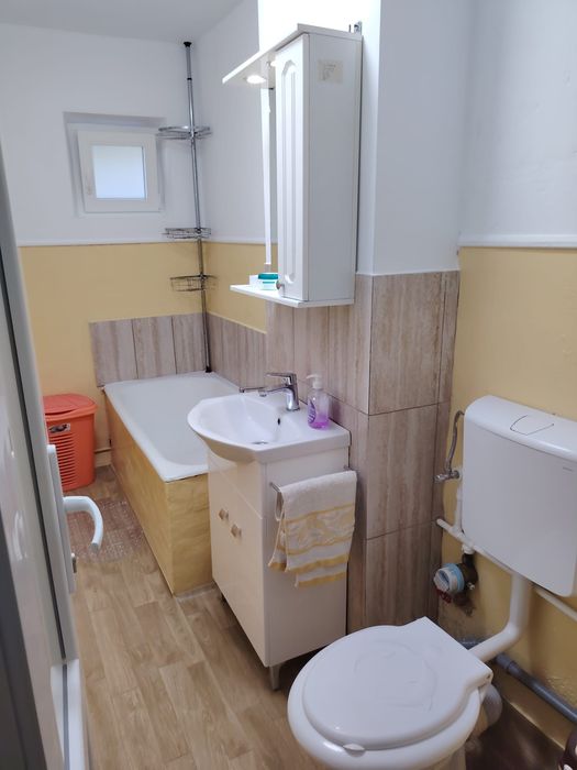 Inchiriez apartament 2 camere - Vedere 6