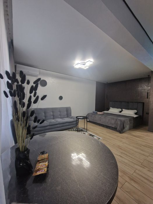 Стильная студия посуточно