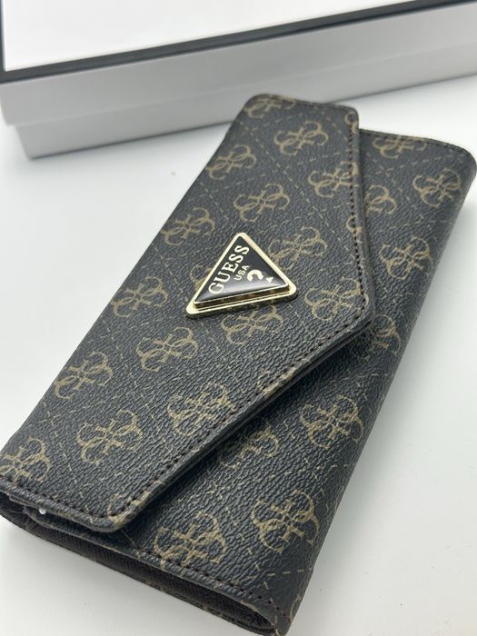Portofel dama Guess