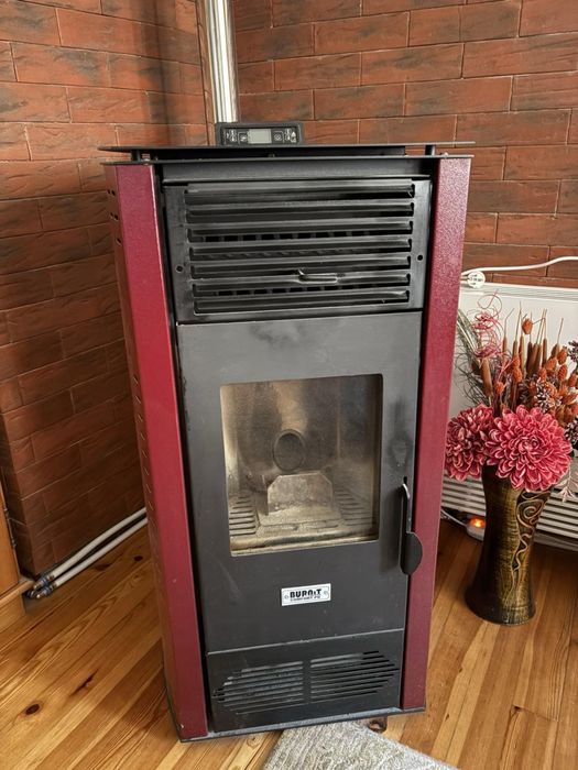 Пелетна камина BURNiT Comfort 10 - 10kW