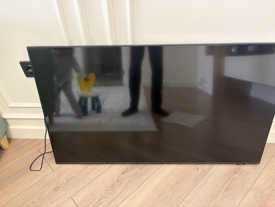 Телевизор на запчасти