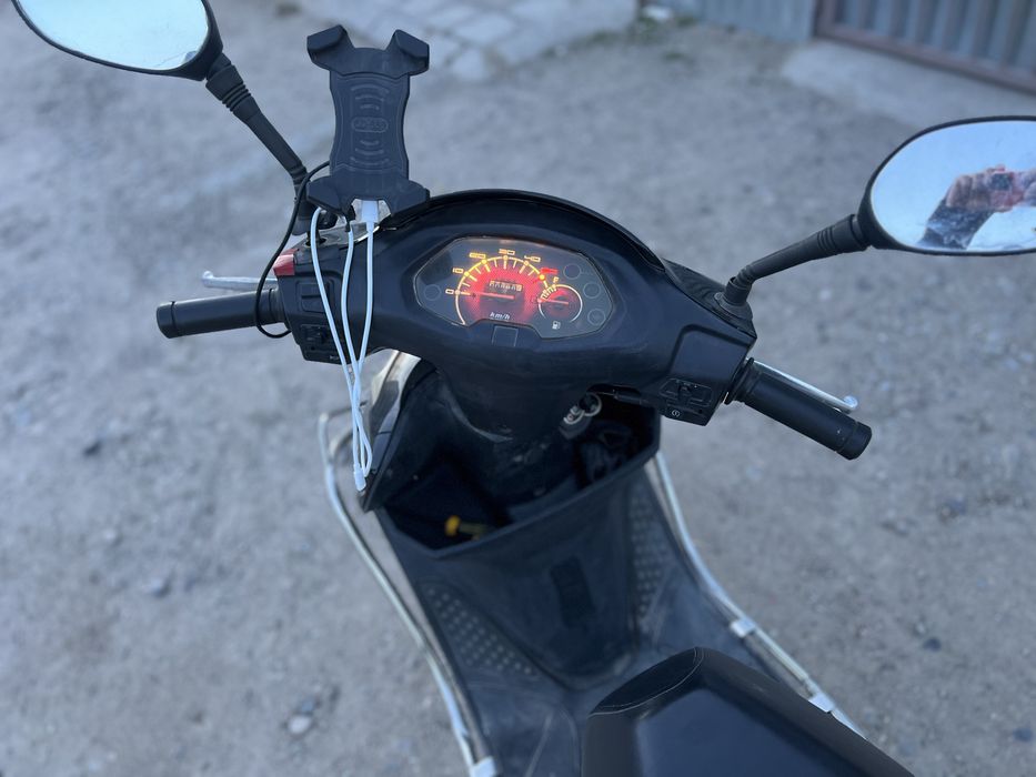 Продам скутер 150 куб