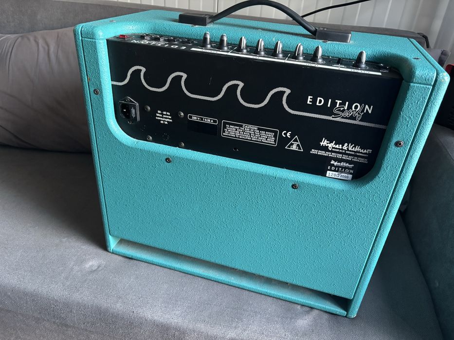 Cub chitara pentru muzica Hughes Kettner 50w