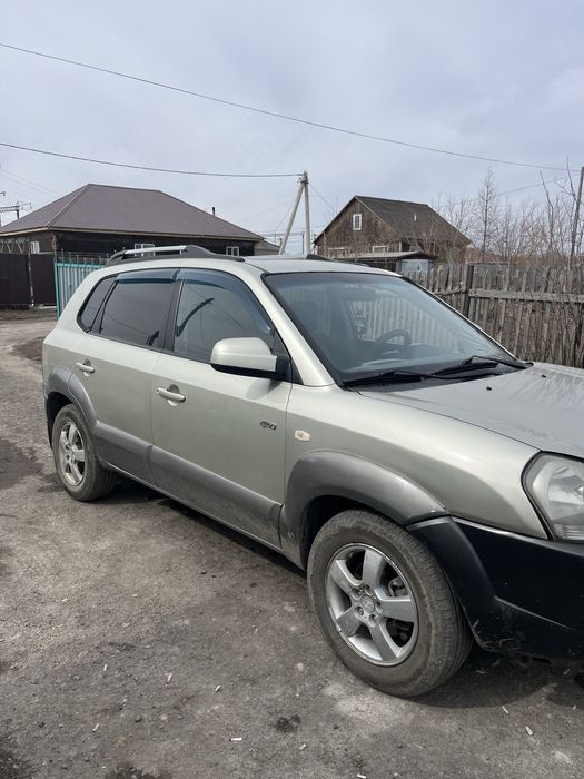 Продам машину Hyundai Tucson