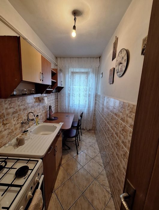 De vanzare apartament cu 2 camere