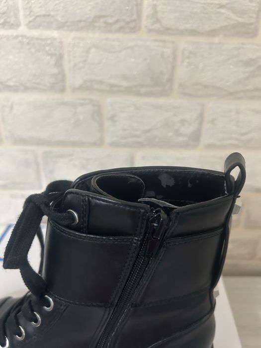 Дамски боти GUESS