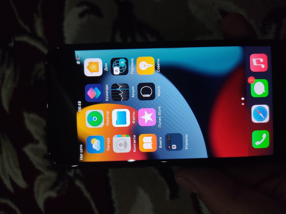 Iphone 7 holati ideal qora I cloud yoʼq umuman aybi yoʼq