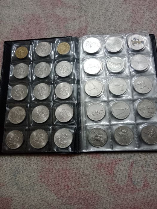 Монеты коллекционные