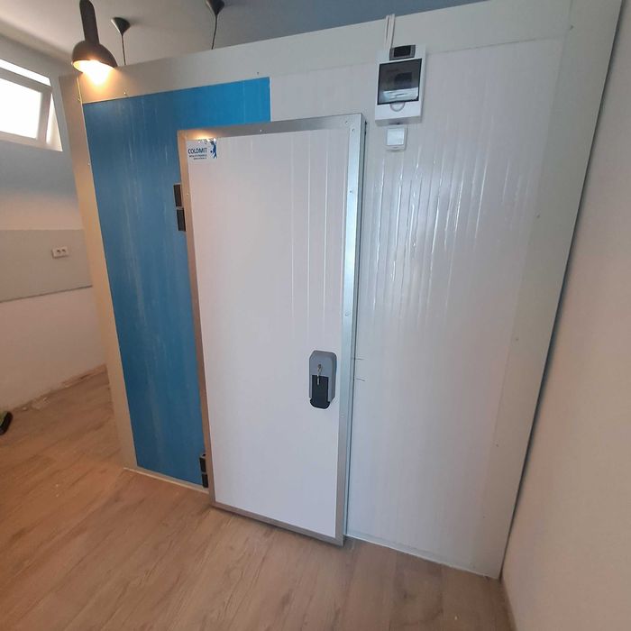 Camera frigorifica cu instalare inclusă