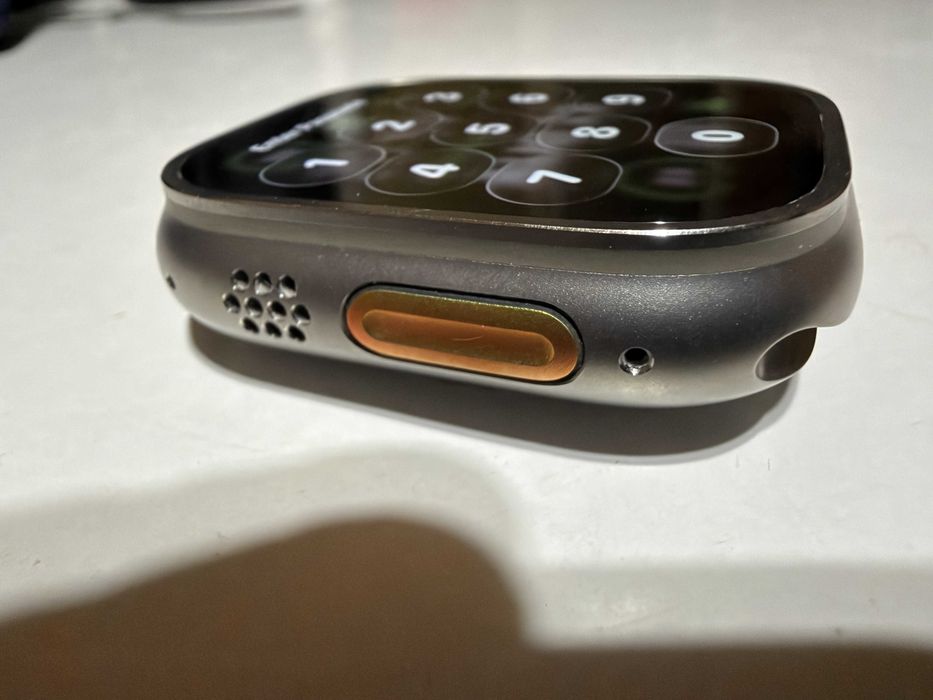 Apple Watch Ultra 1 49mm Titanium GPS + Cellular – Перфектен – 91% Battery Health
