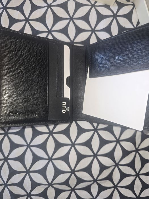 CK кожено портмоте  Saffiano  Leather Trifold