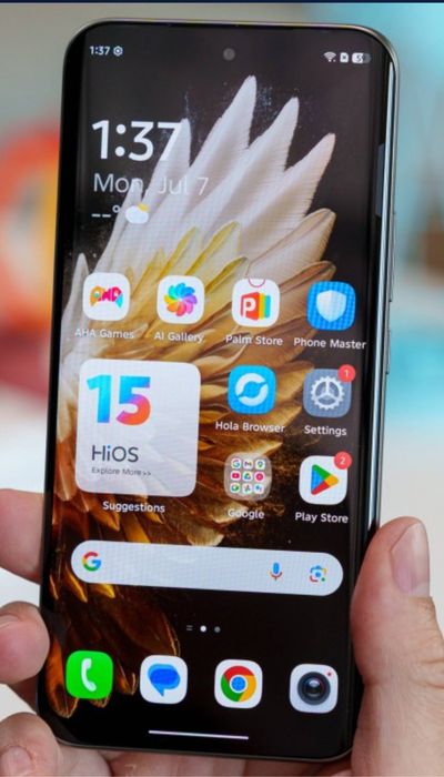 Tecno spark 40 pro plus