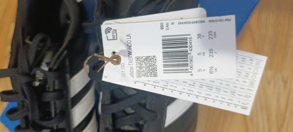 Adidas оригинални дамски маратонки – естествена кожа, №38, чисто нови