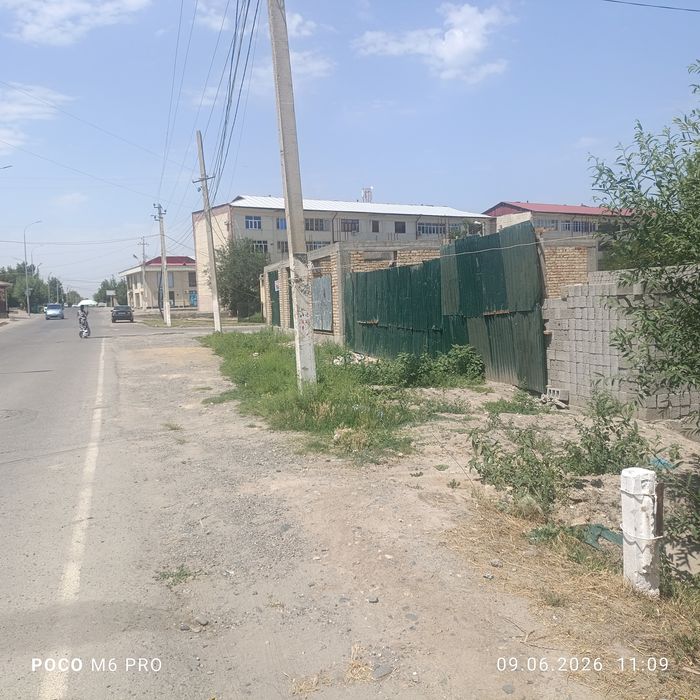 Сотиоади,  Нотурар жой,  майдони 3 сотих.