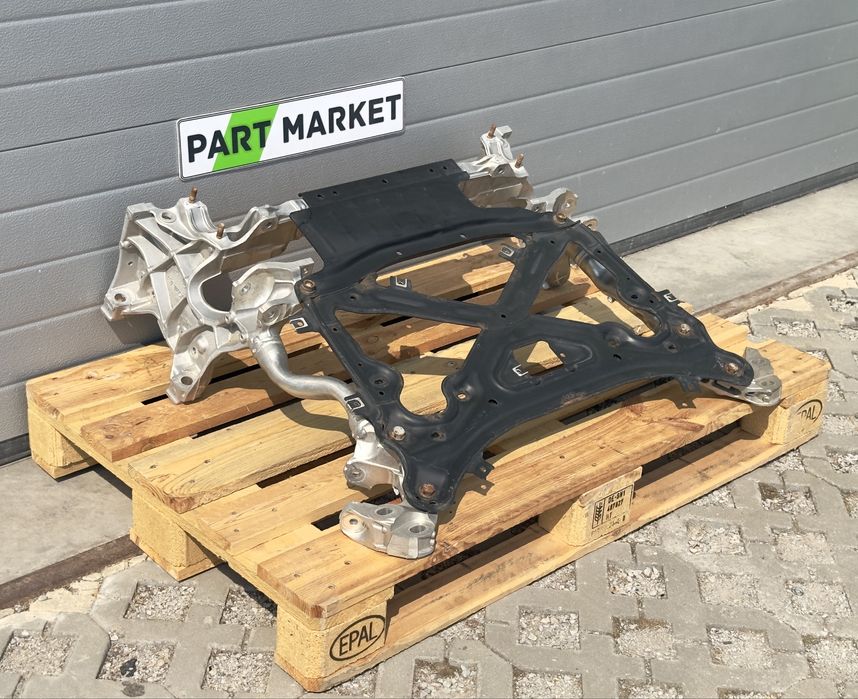 Преден мост AUDI Q7 SQ7 4M 4M0399315Q 4M1399345C