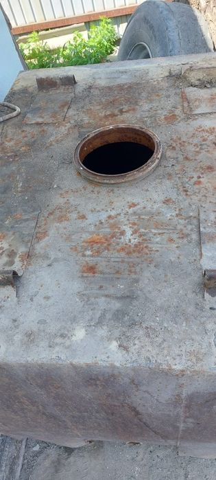 Продам ёмкость 1,3 куб