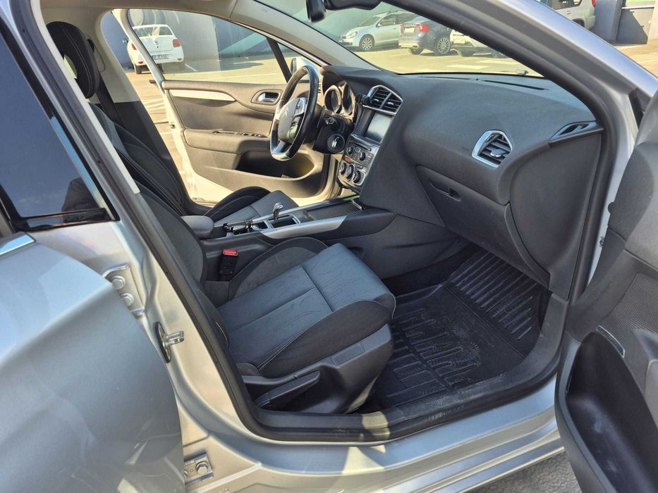 CITROEN C4 / AUTOMATA / 1.6 L / 110cp