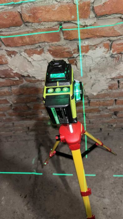 4D лазерен нивелир – 16 зелени лини