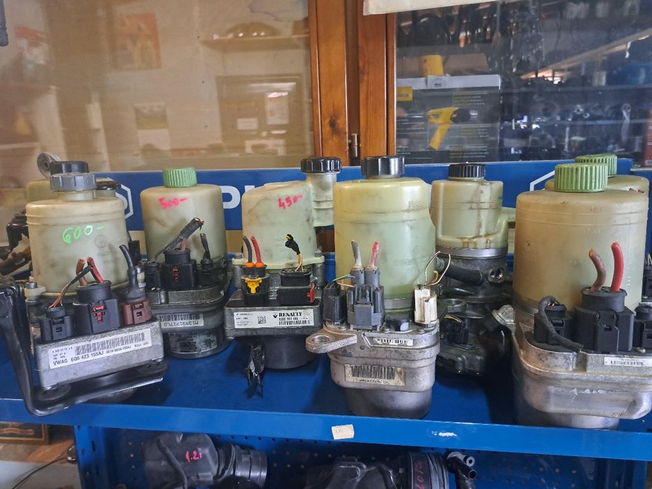 Pompă servodirectie TRW Vw Audi Skoda Focus Dacia Renault