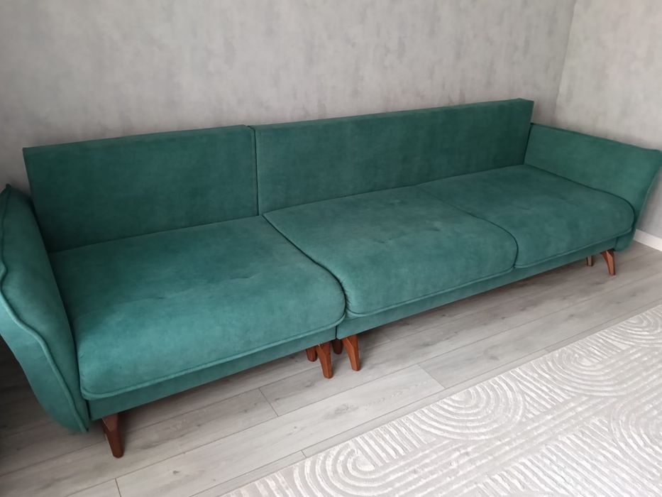 Продам диван. Размер 3.40 х 1.10