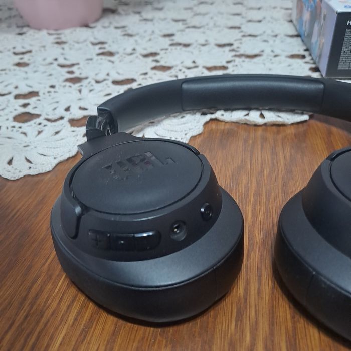 Casti JBL tune 720bt
