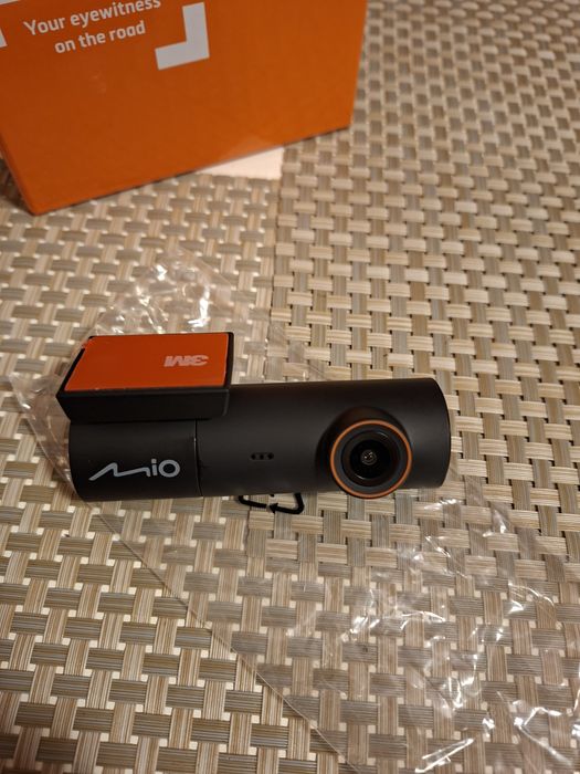 Cameră auto dashcam mio mivue j30