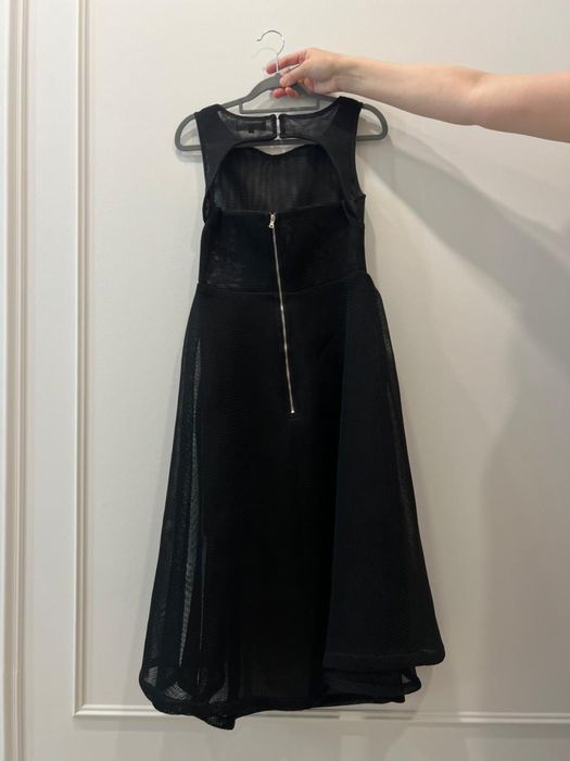 Платье в сетку черное