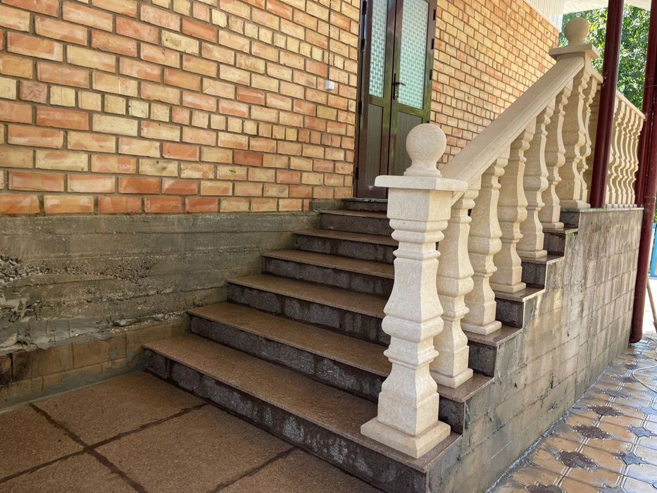 Балясины из Травертина