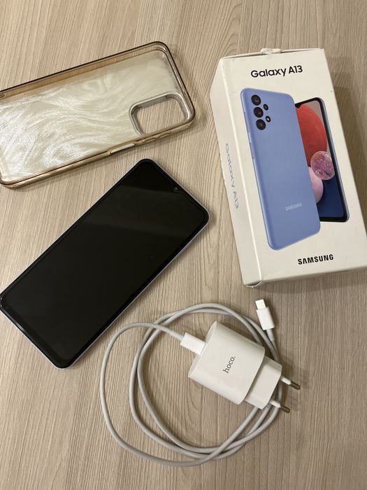 Samsung A13 в отличном состоянии.