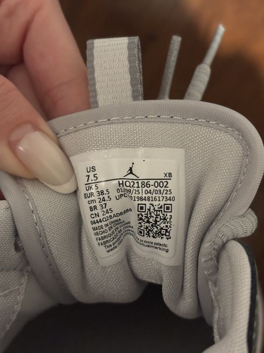 Nike x Jordan маратонки