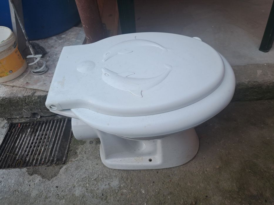 Wc-ul second-hand