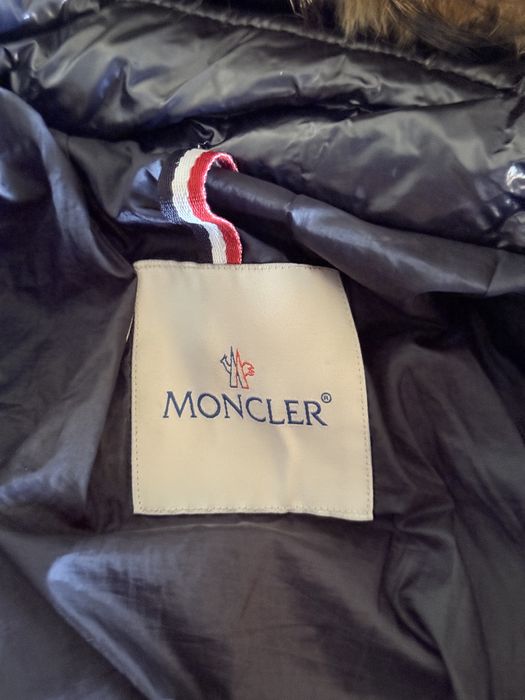 Geaca Moncler cu blana naturala de vulpe